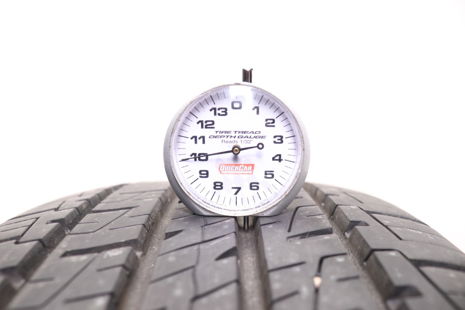 Set of 2 Used 225/55R19 Goodyear Assurance MaxLife – 99V – 10/32 No Repairs