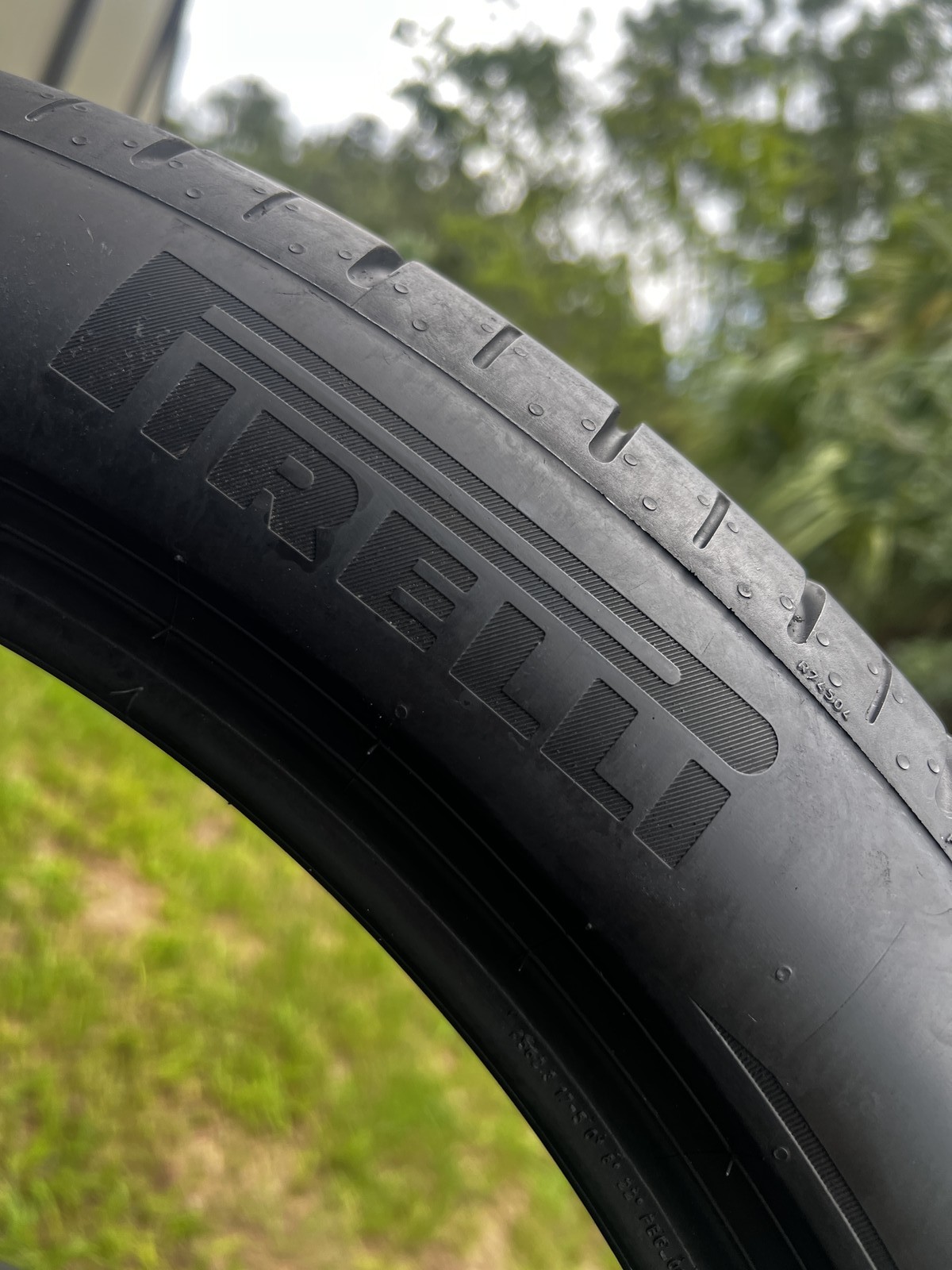 1 Tire Pirelli P Zero PZ4 ★ BMW 315/35R22 111Y DOT.0623 5/32