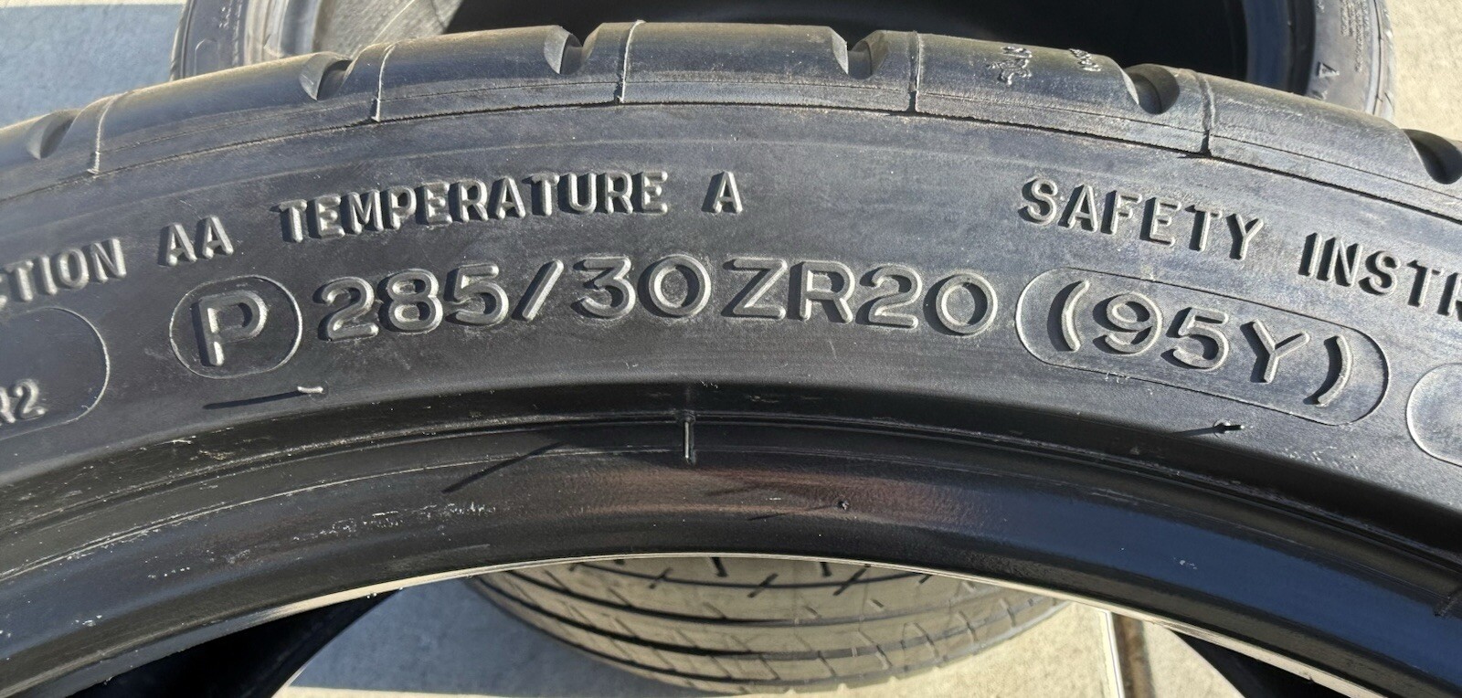 TWO BRAND NEW 285/30ZR20 (95Y) Michelin Pilot Super Sport ZP Run Flat Tires