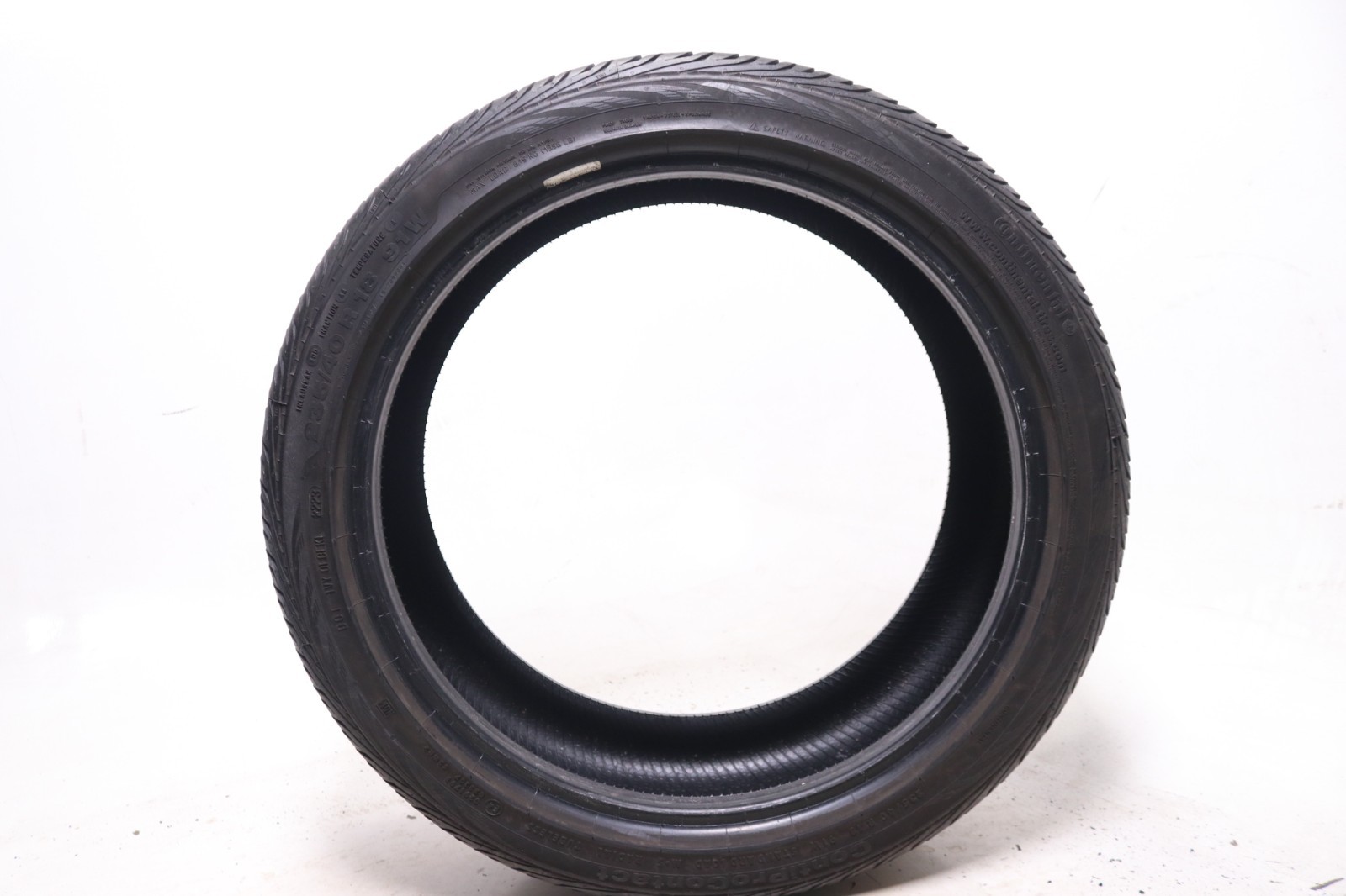 Set of 2 Used 235/40R18 Continental ContiProContact – 91W – 6.5-7/32 No Repairs