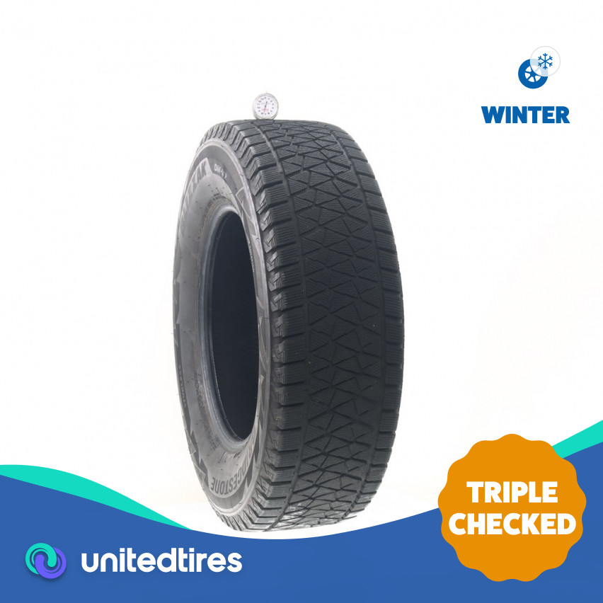 Used 255/70R17 Bridgestone Blizzak DM-V2 112S – 7.5/32