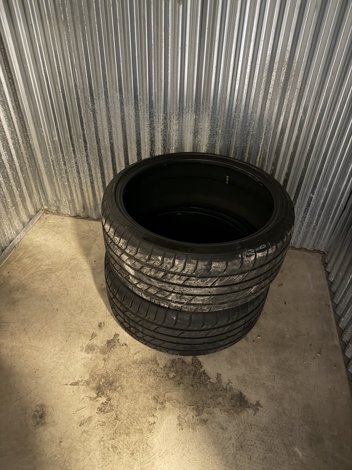 BEARWAY BW118 265/30R20 Performance All Season Tires Set of 2 Used