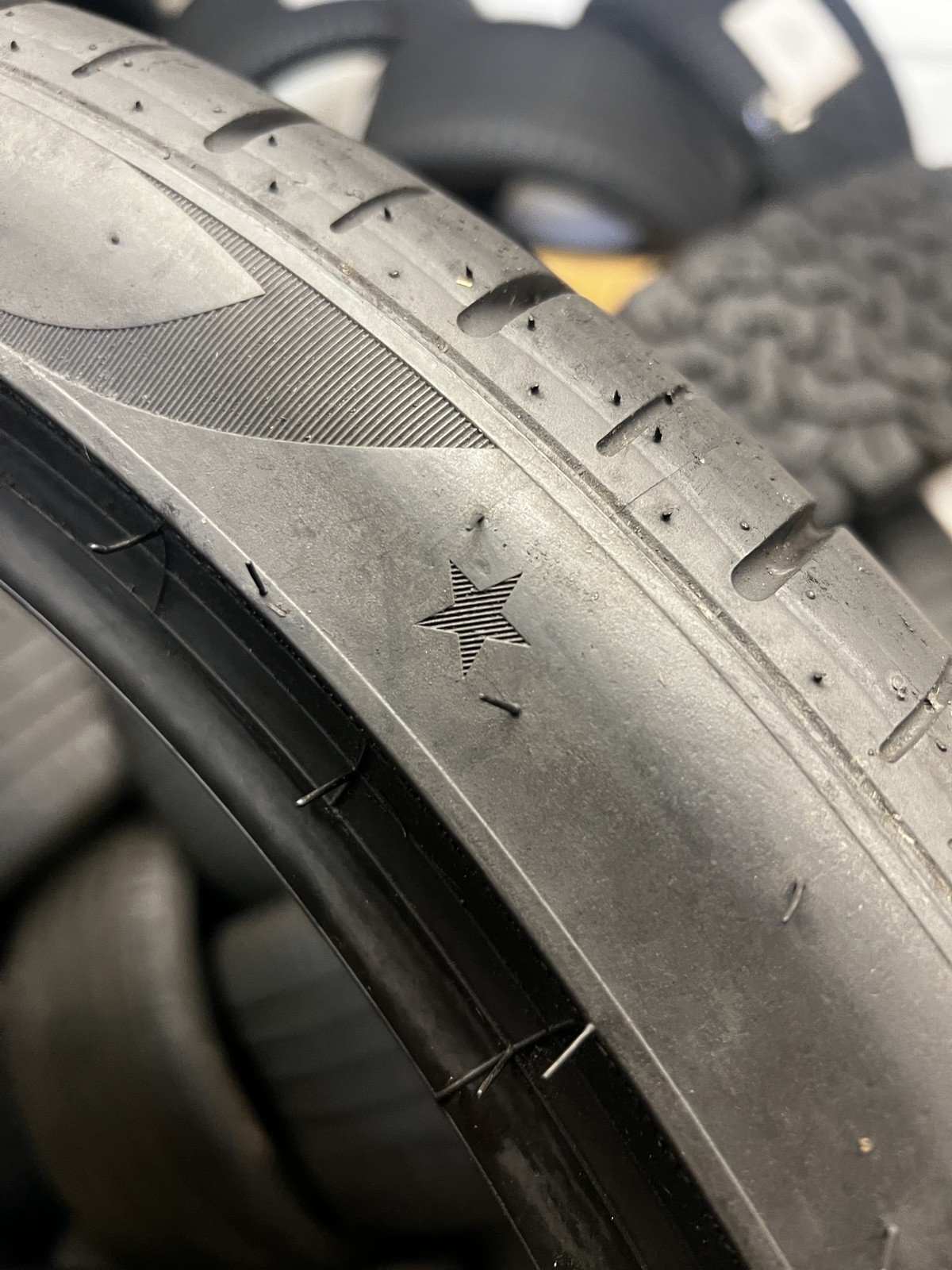 1 Tire Pirelli P Zero PZ4 BMW HL 315/30R23 111Y DOT.4322 6/32 No Patch