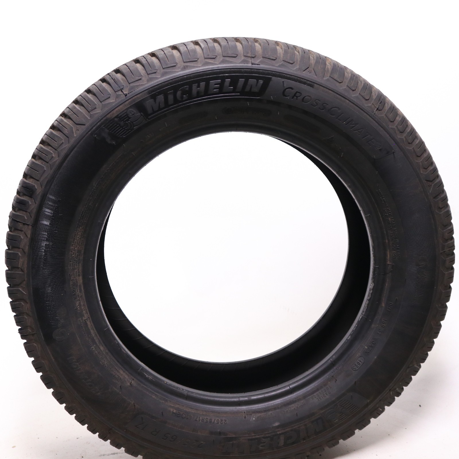 Set of 4 Used 225/65R17 Michelin CrossClimate 2 – 102H – 9-10/32