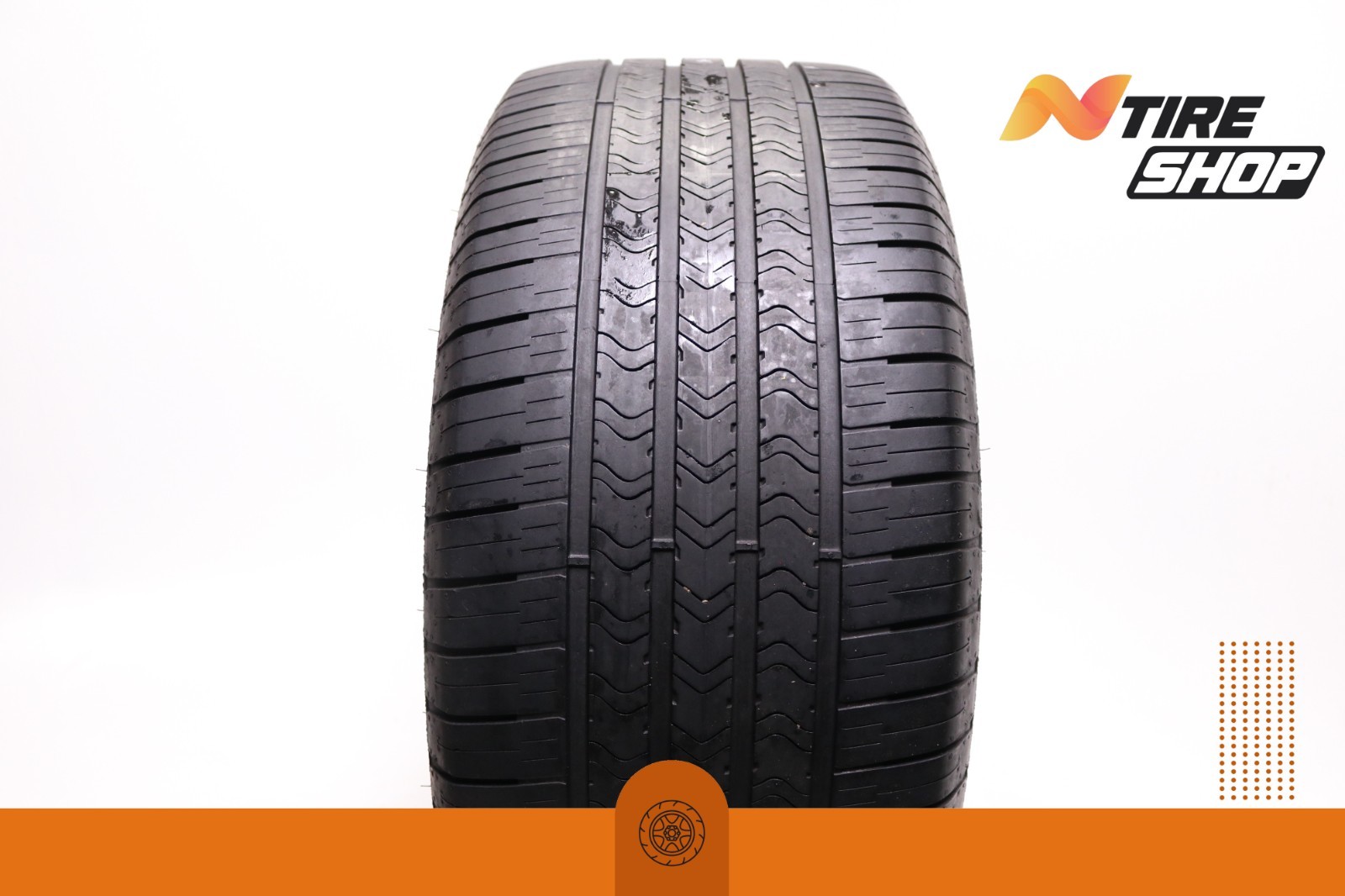 Set of 2 Used 285/40R20 Goodyear Eagle Sport MOExtended Run Flat 108V – 6.5-7/32