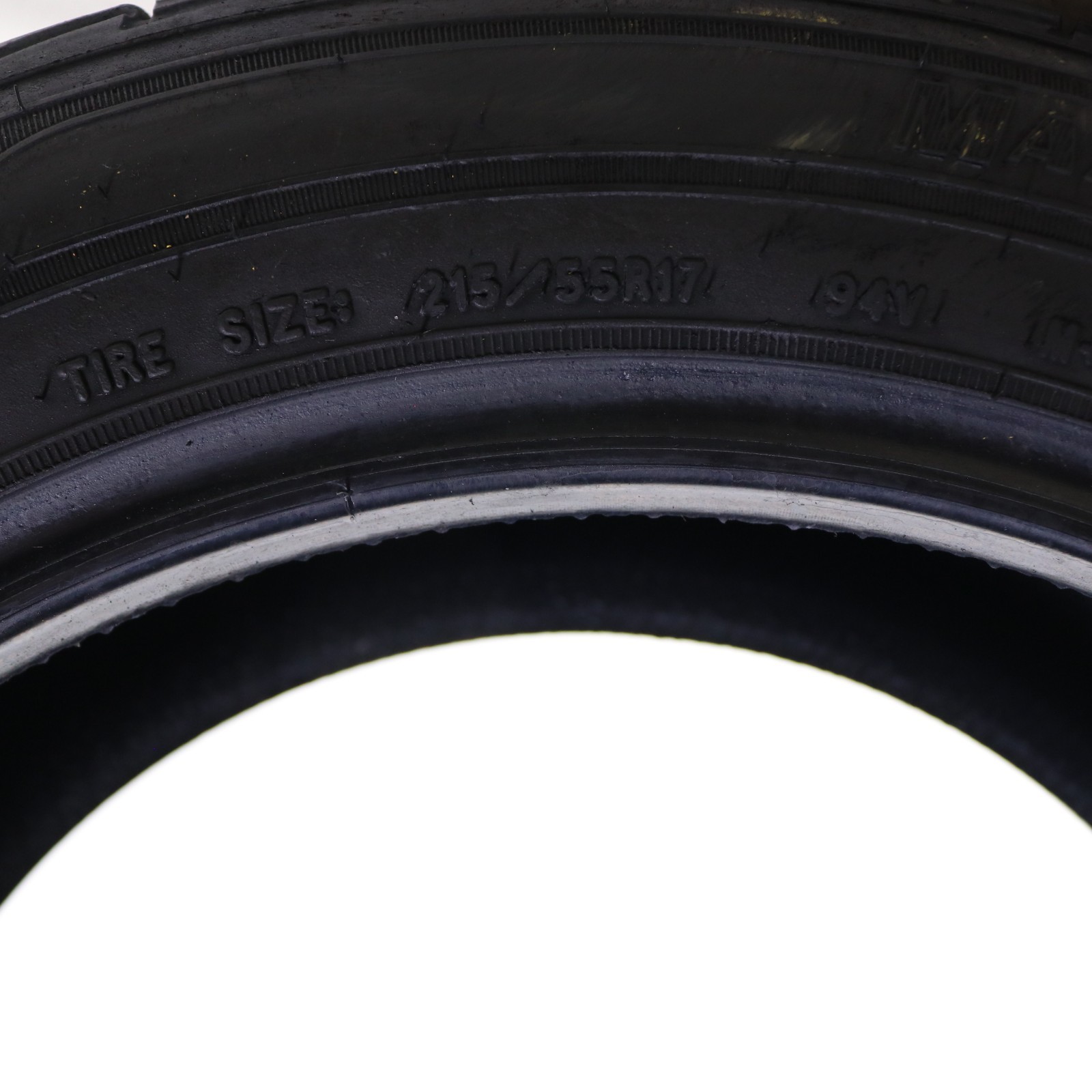 Used 215/55R17 Goodyear Assurance MaxLife – 94V – 8.5/32