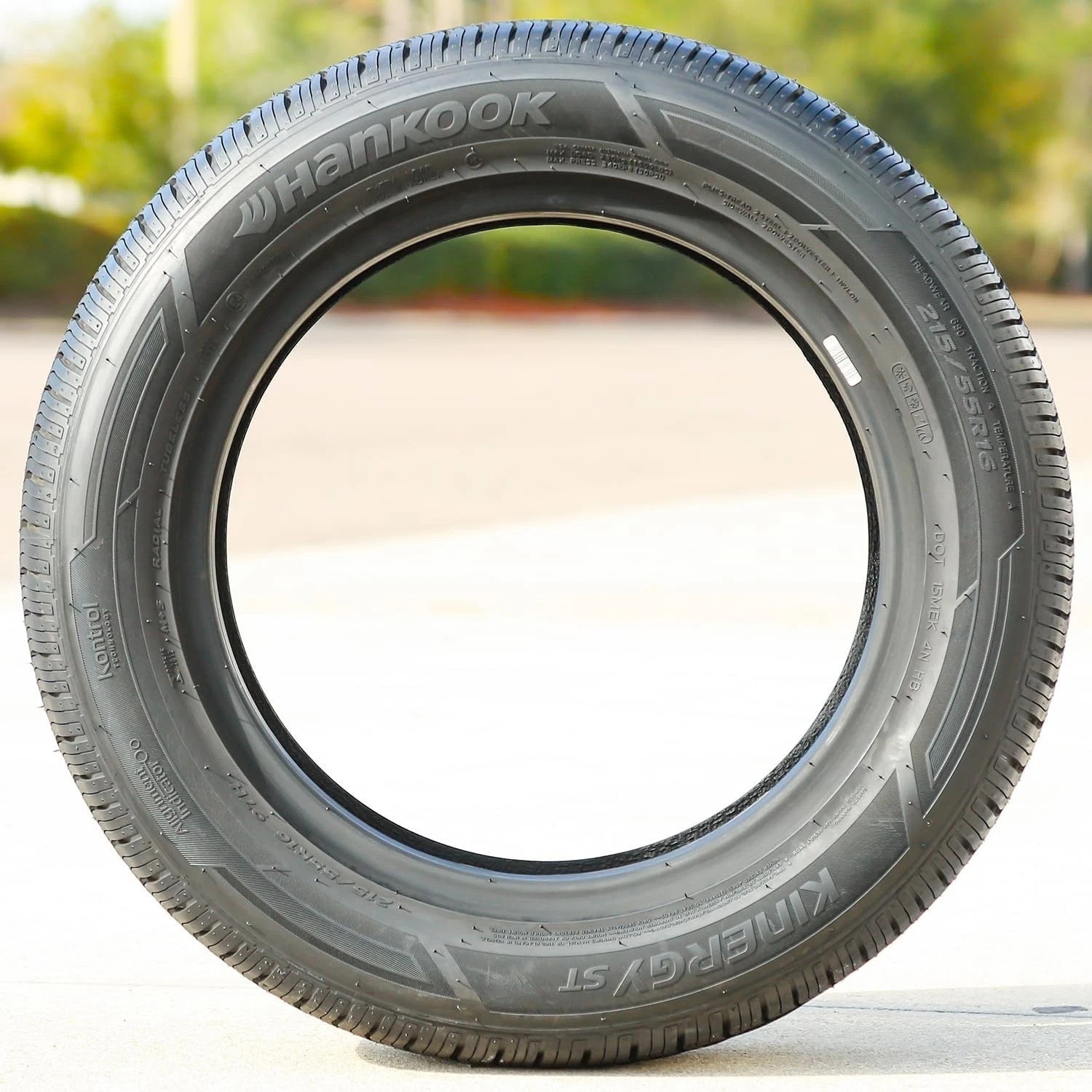 Kinergy ST H735 215/55R16 97H XL – Durable All-Season Radial Tire