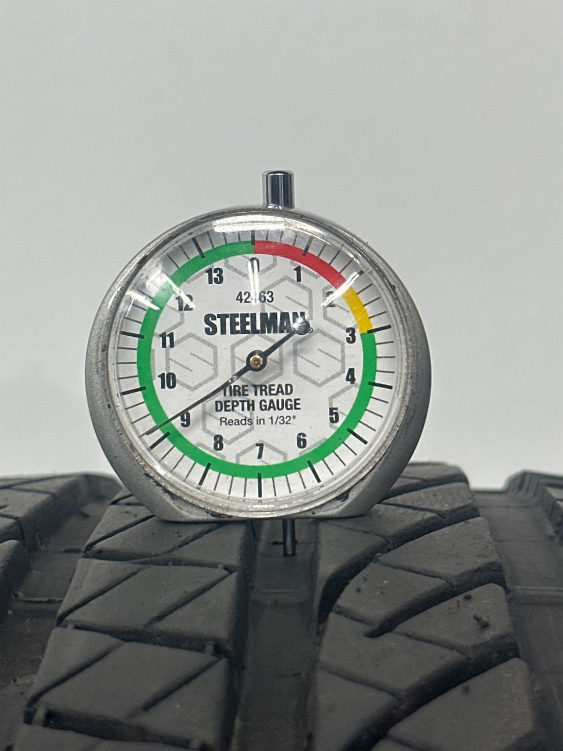 1 Bridgestone Dueler H/P Sport AS Run Flat P245/50R19 2455019 245/50/19 9/32