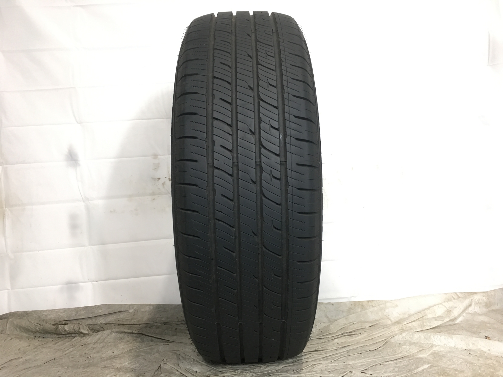 [1] Sumitomo HTR Enhance LX2 P225/60R18 225 60 18 Tire 9.5-9.75/32