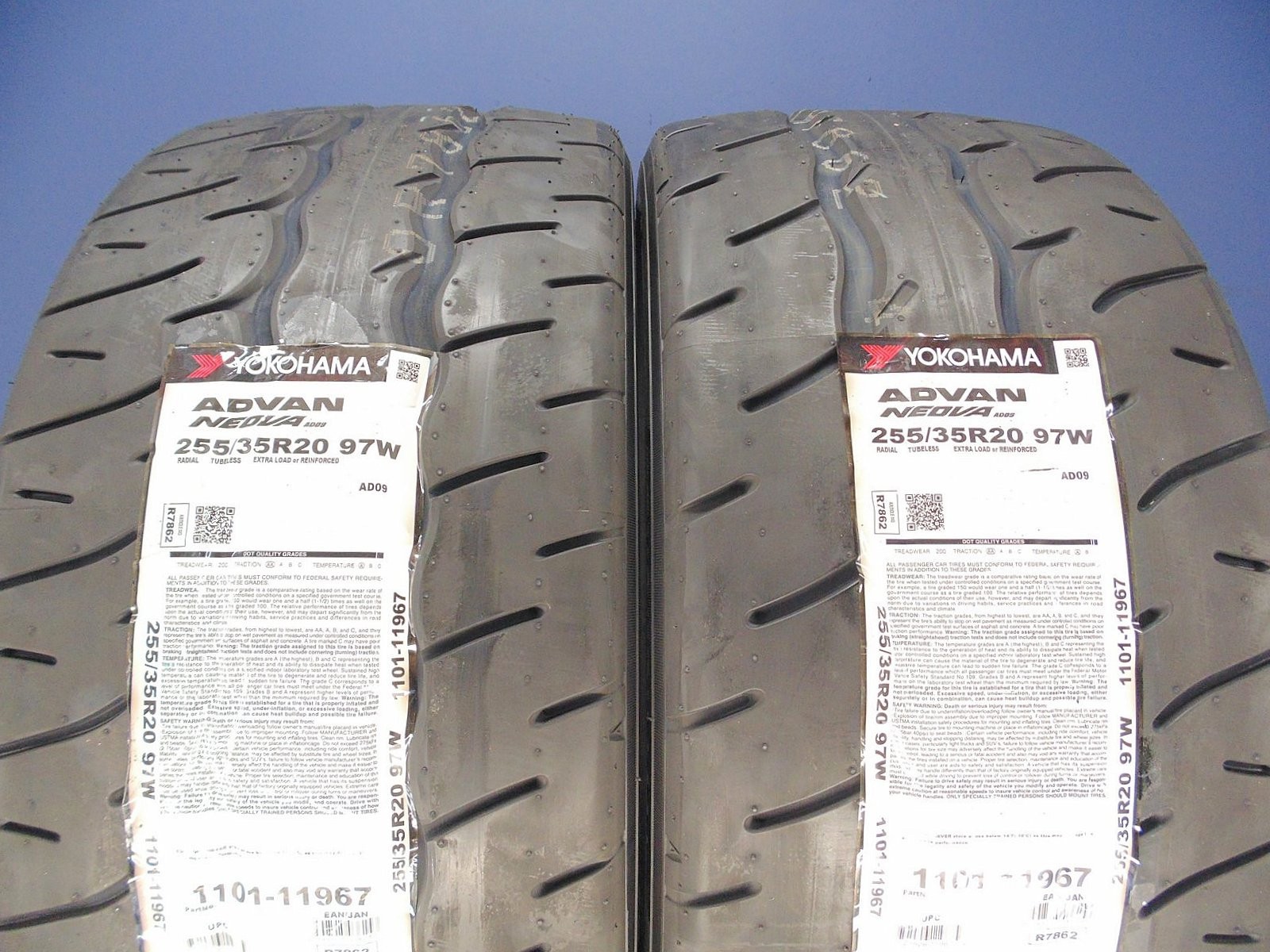 2 BRAND NEW 255/35R20 YOKOHAMA ADVAN NEOVA AD09 XL 255/35/20 97W 2553520