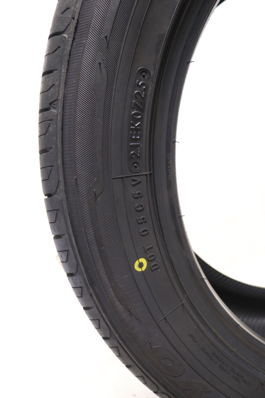 New 235/50R18 Toyo Extensa A/S II – 97V – 10.5/32 No Repairs