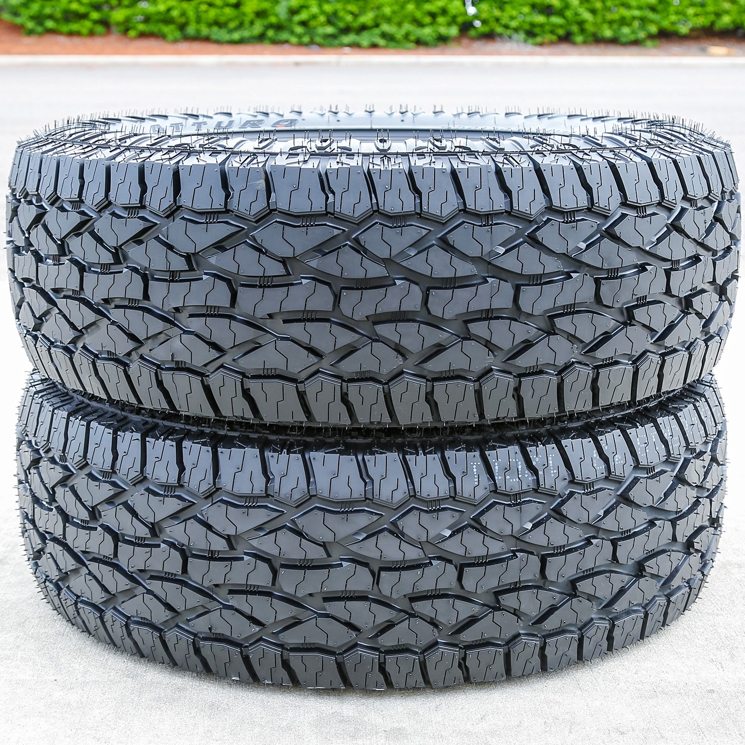 2 Tires Atturo Trail Blade ATS 305/35R24 112H XL AT A/T All Terrain