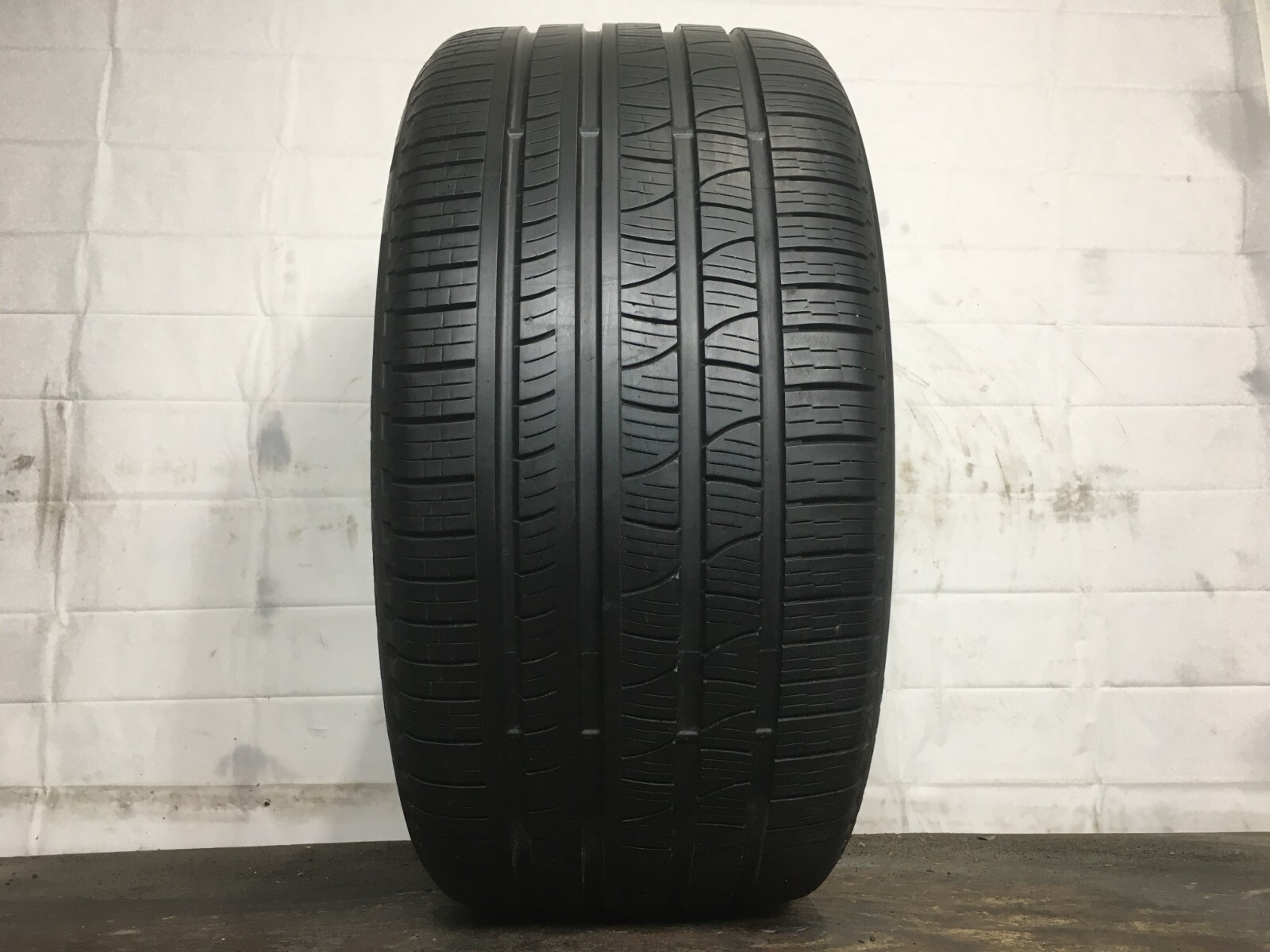[1] Pirelli Scorpion Verde All Season P315/35R21 315 35 21 Tire 6.5-7.5/32