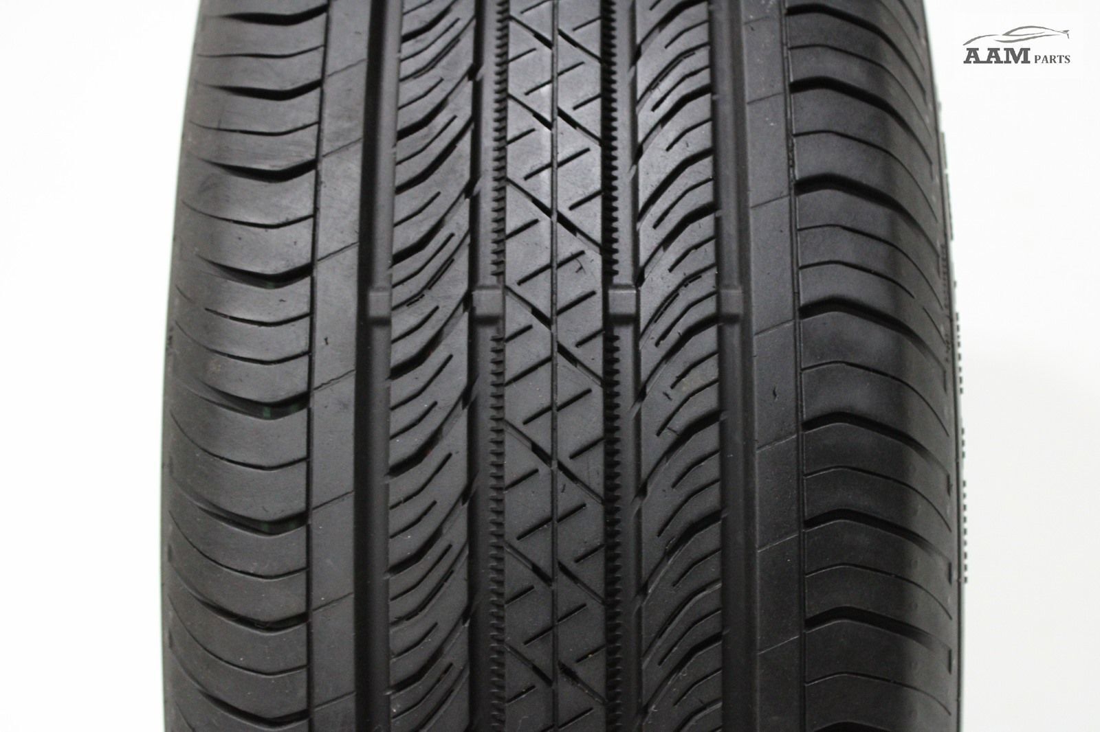 2021-2024 CHEVROLET TRAILBLAZER WHEEL TIRE 225/60 R17 99H M+S 8/32 NDS OEM