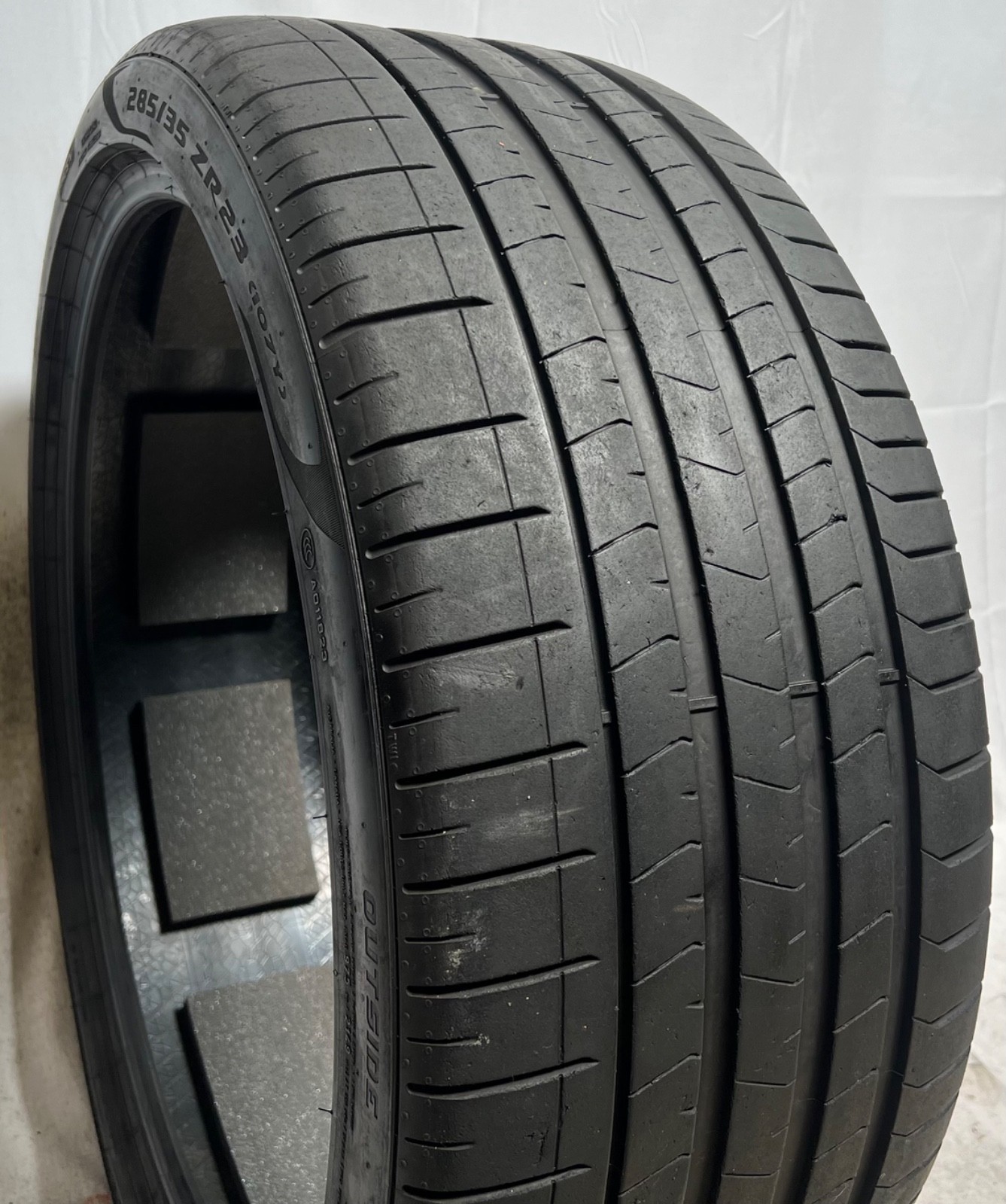 1 – NO REPAIRS 285/35ZR23 XL (107Y) Pirelli P Zero PZ4 PNCS (A8A) – 5005