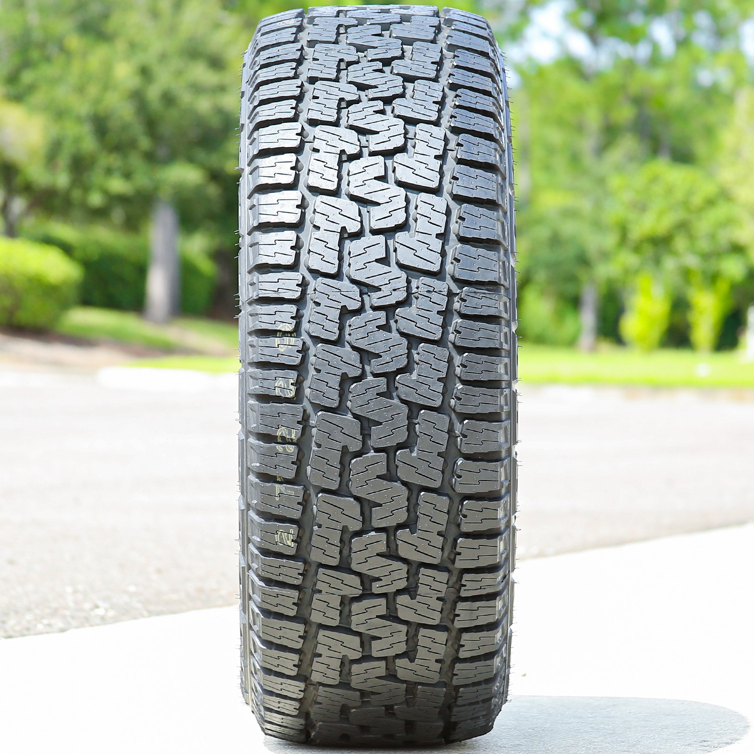 Tire Pirelli Scorpion All Terrain Plus 265/70R16 112T AT A/T