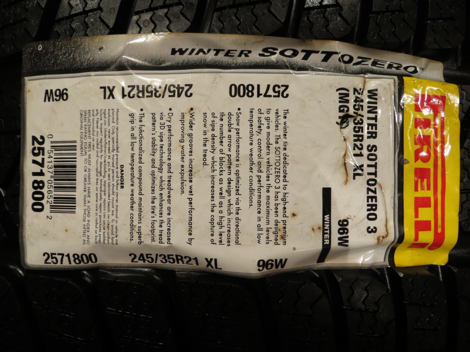 NEW 2 TWO PIRELLI WINTER SOTTOZERO 3 2571800 245/35R21 MGT SNOW 245 35 21 3531