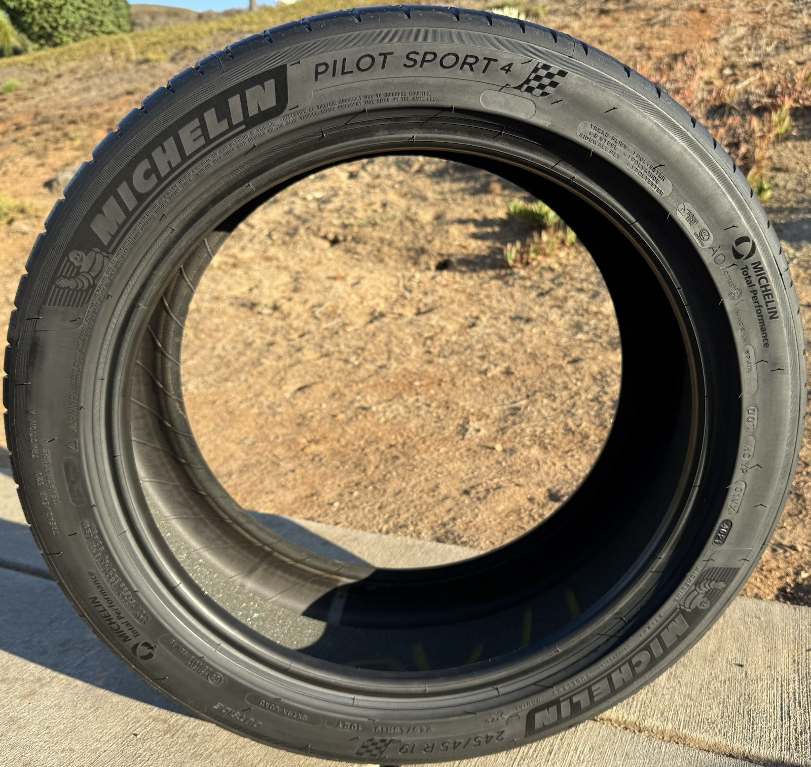 FOUR BRAND NEW 245/45R19 102Y Michelin Pilot Sport 4 Noise Cancelling Tires