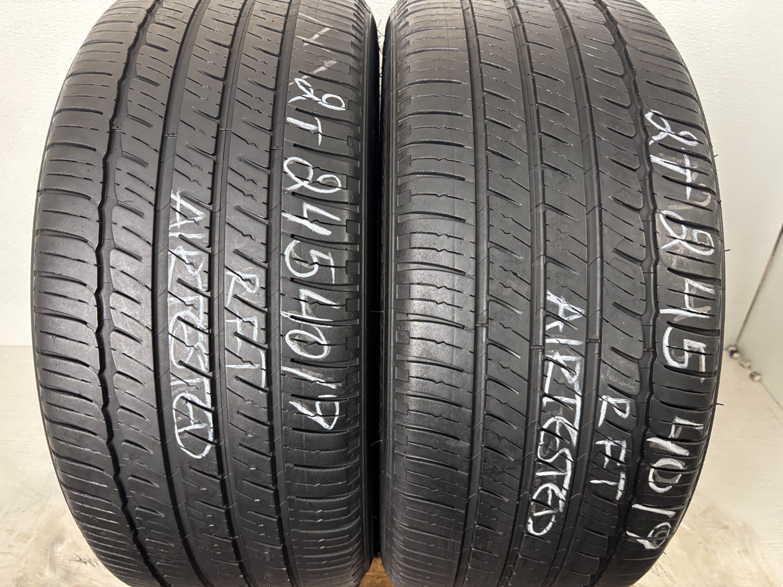 2 Tires 245 40 19 Michelin Primacy Tour A/S Run Flat (6.00-6.50/32=70-76% Tread)