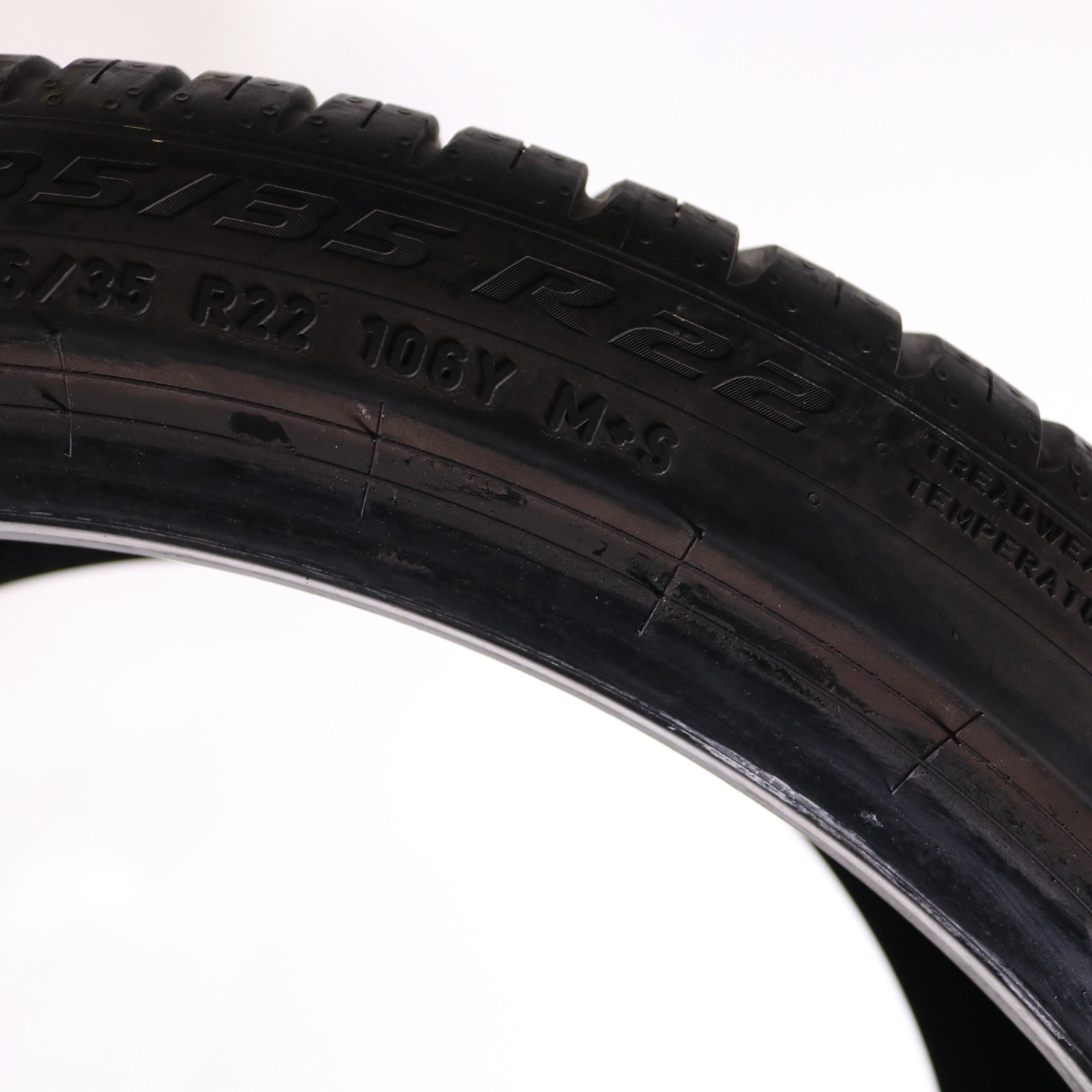Set of 2 Used 285/35R22 Pirelli Scorpion Zero TO Elect PNCS – 106Y – 4.5-5.5/32