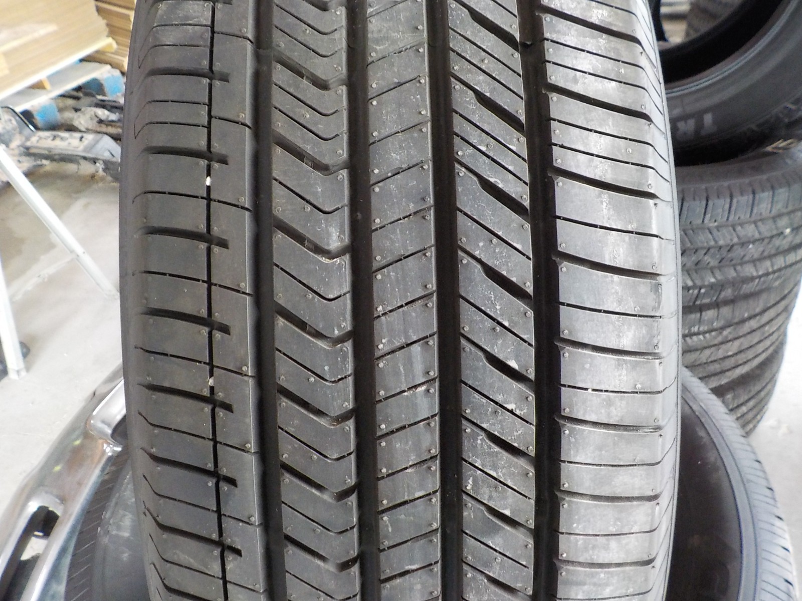Set of 4 New Take Off Yokohama Geolandar 265/60R20 112H Tires DOT 0326 14/32″