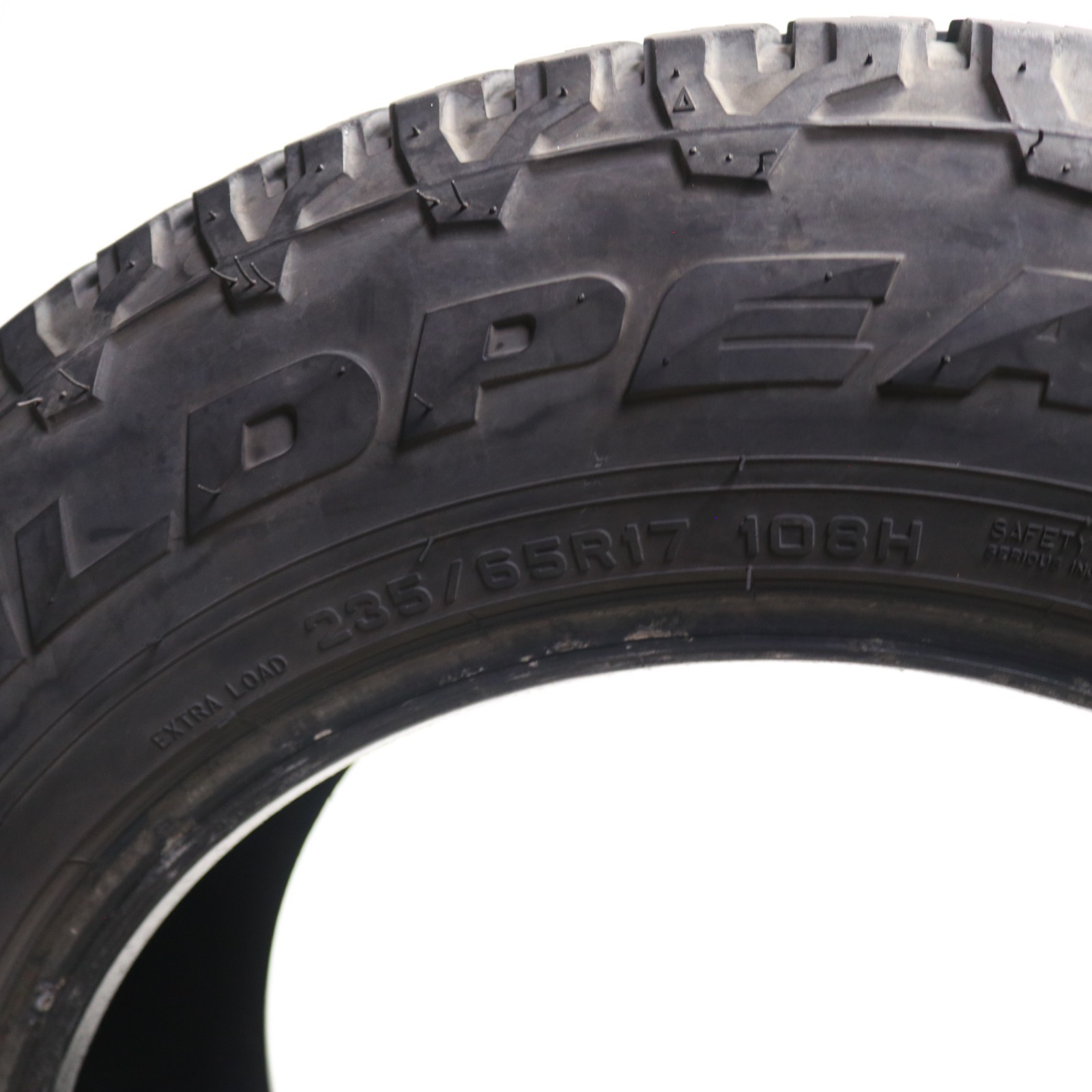 Used 235/65R17 Falken Wildpeak A/T Trail – 108H – 7.5/32 No Repairs