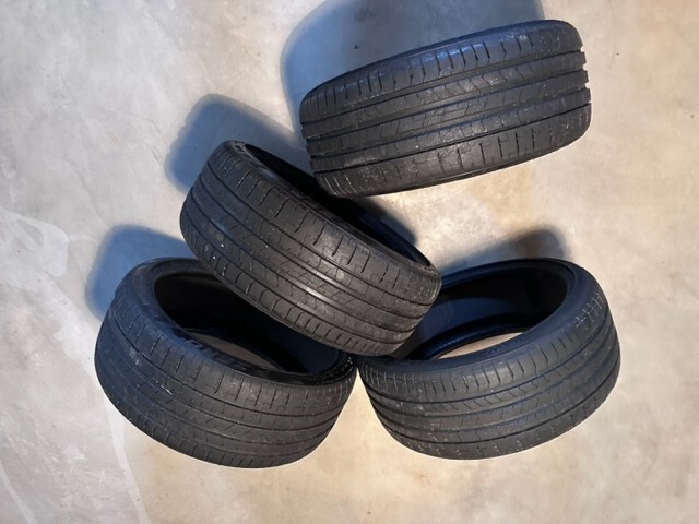 Pirelli P Zero, Noise reducing, Summer Tire, High Performance.,Like New