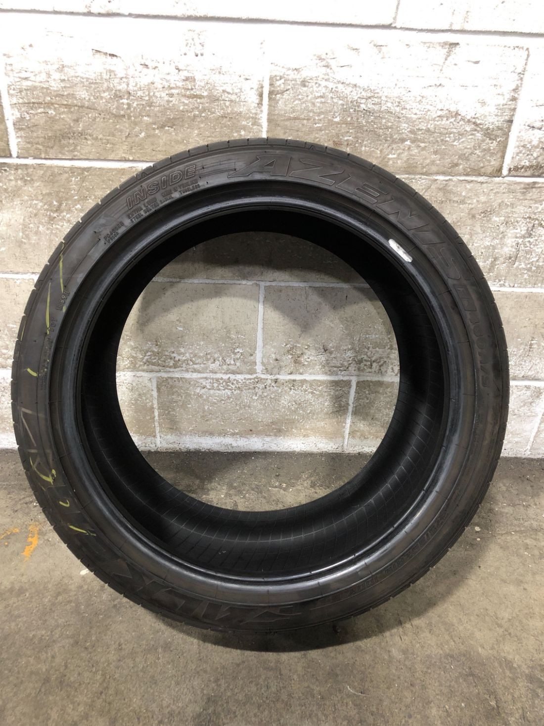 1x P275/35R19 Falken Azenis FK460 A/S 6/32 100 Y Used Tire 2753519
