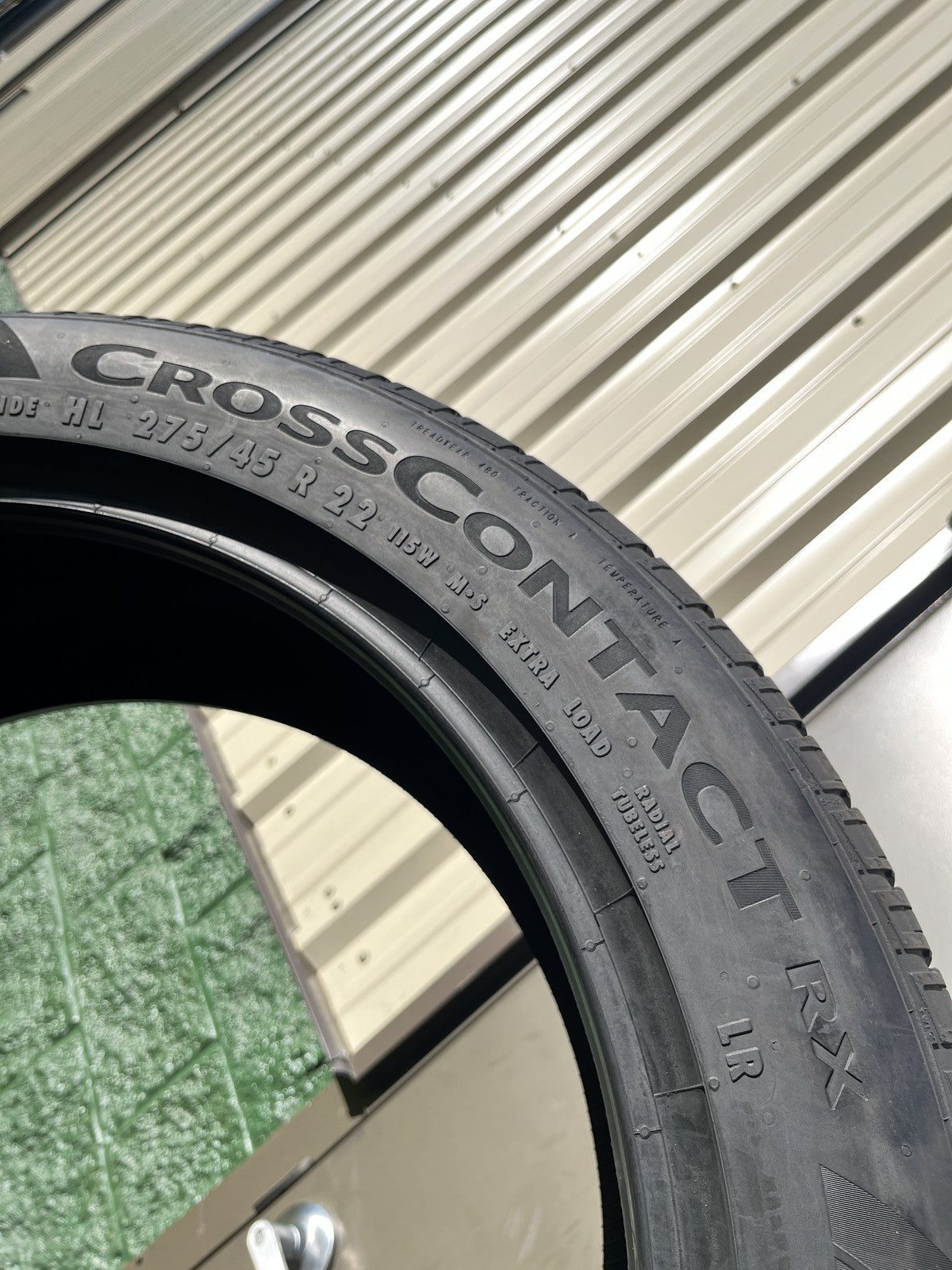 1 Tire Continental CrossContact RX LR 275/45R22 115W DOT.1625 8.75/32