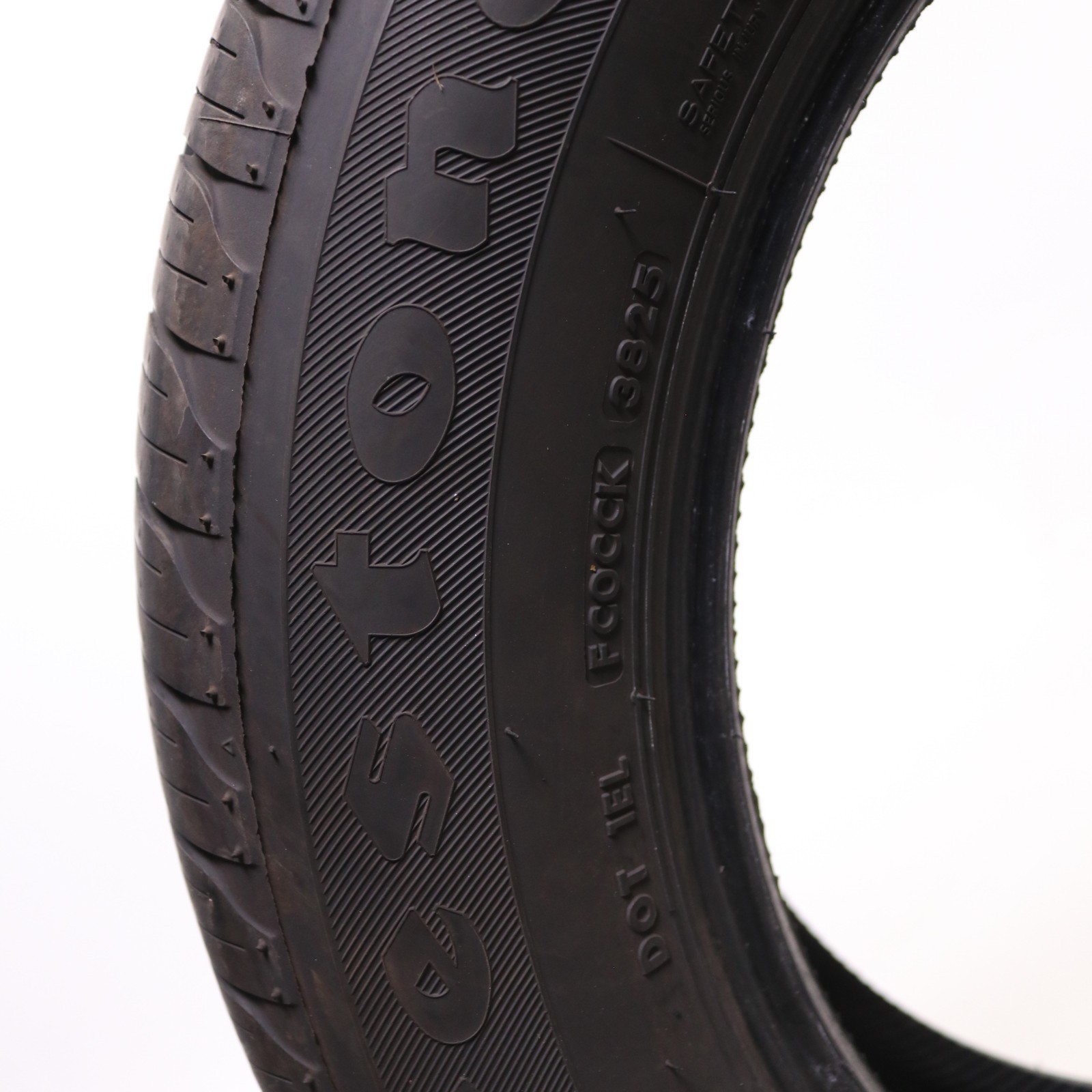 Set of 4 Used 225/60R17 Firestone All Season – 99T – 8-8.5/32