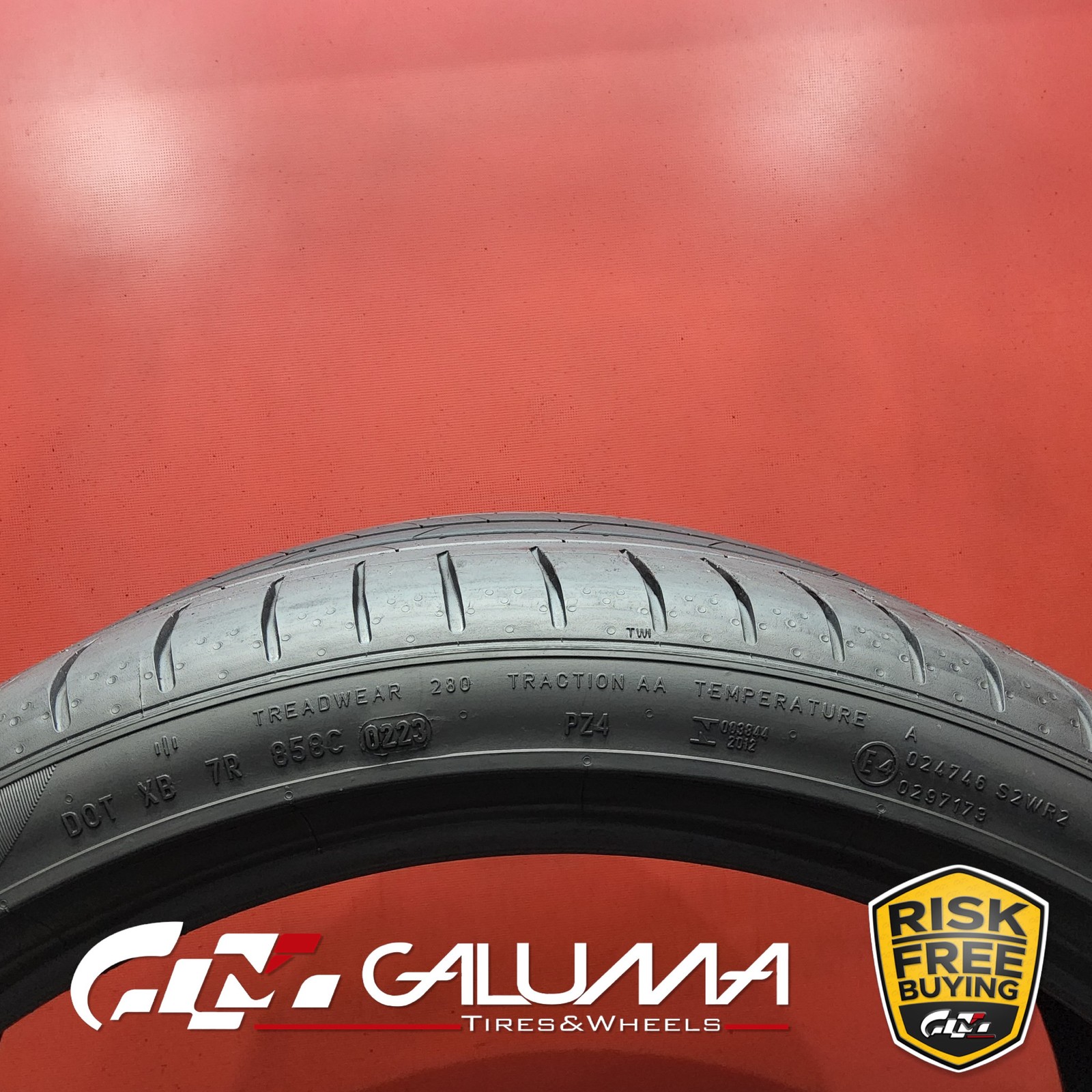 Set of 2 Tires LikeNEW Pirelli P-Zero (PZ4) B 315/30ZR22 315/30/22 3153022 92916