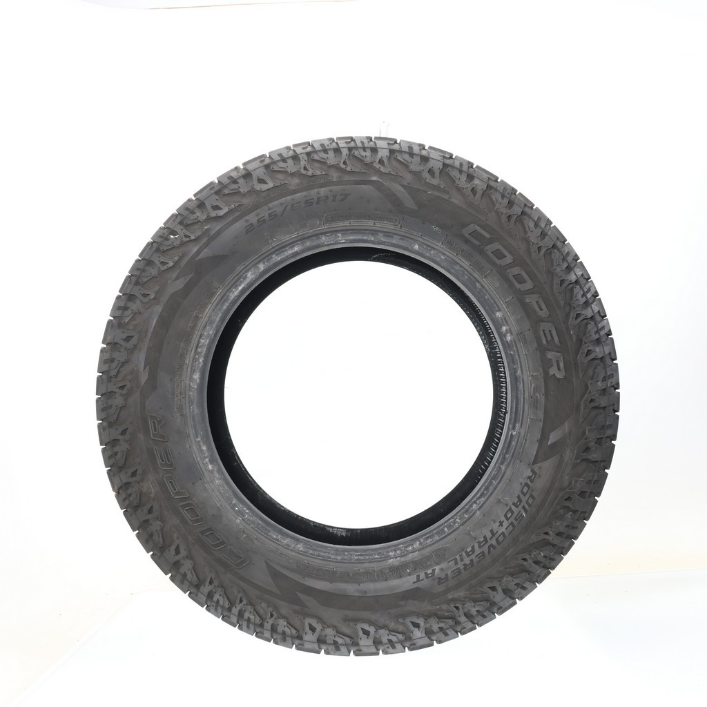 Set of (4) Used 255/65R17 Cooper Discoverer Road+Trail AT 110T – 9.5-10.5/32
