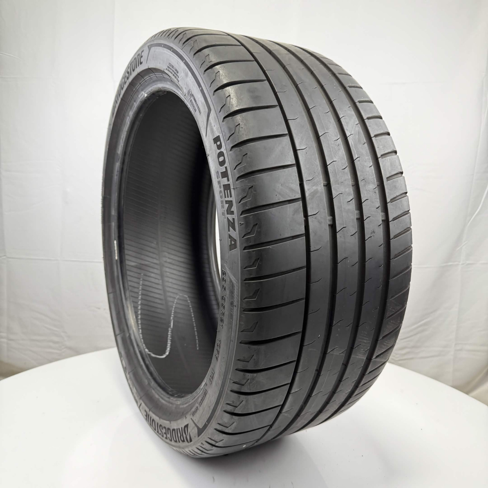 Used 295/35R21 Bridgestone Potenza Sport MGT 107Y 8/32 (DOT 23)