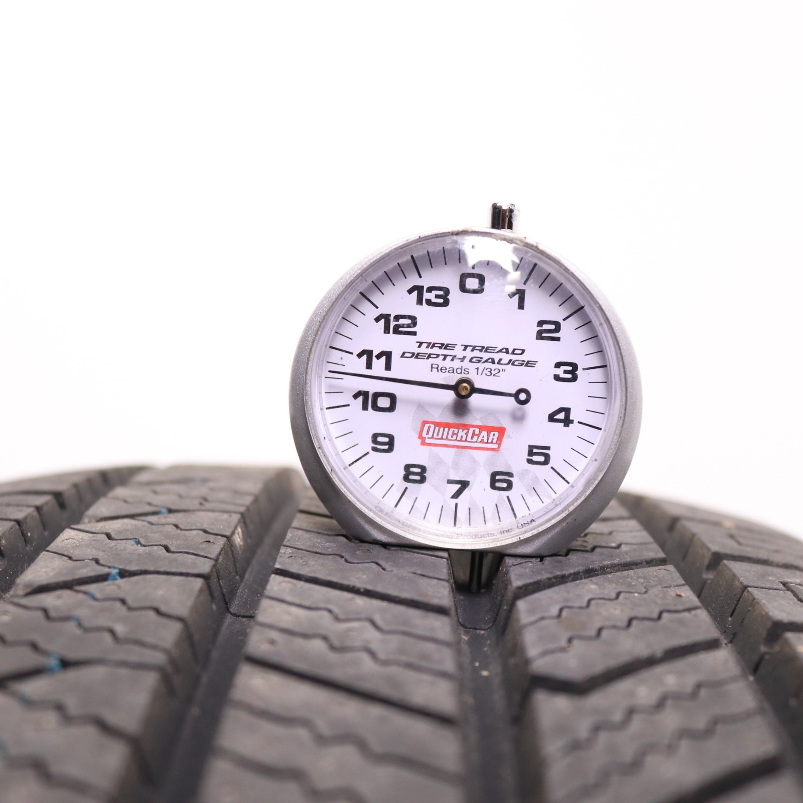 Set of 2 Used 225/50R17 Road Hugger GTP AS/02 – 98V – 9.5-10.5/32 No Repairs