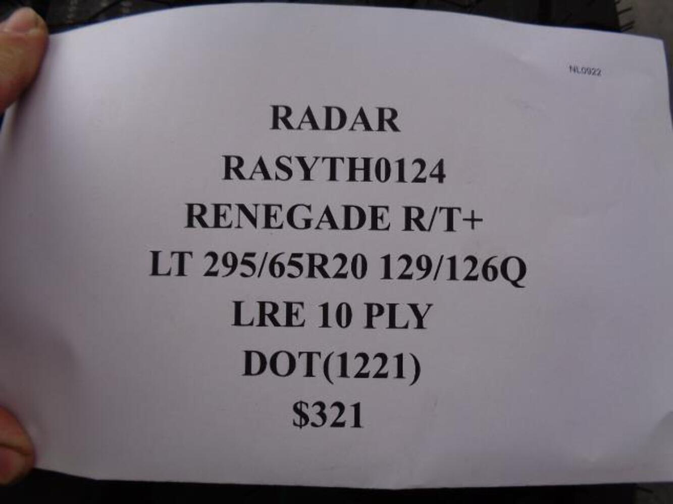 RADAR RENEGADE RT + LT 295 65 R20 129/126Q LRE10PLY RASYTH0124 SU16