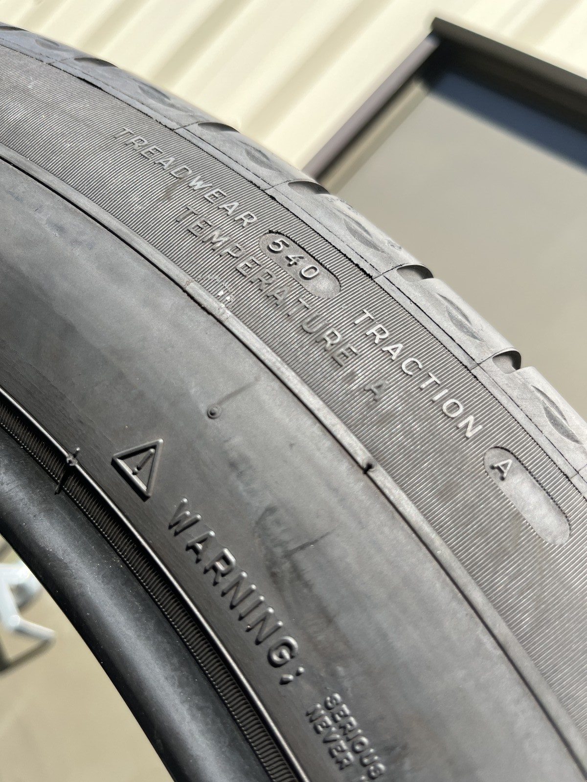 Set Of 2 Michelin Primacy Tour A/S MO 315/40R21 111H DOT.1323 7/32 NO Patch