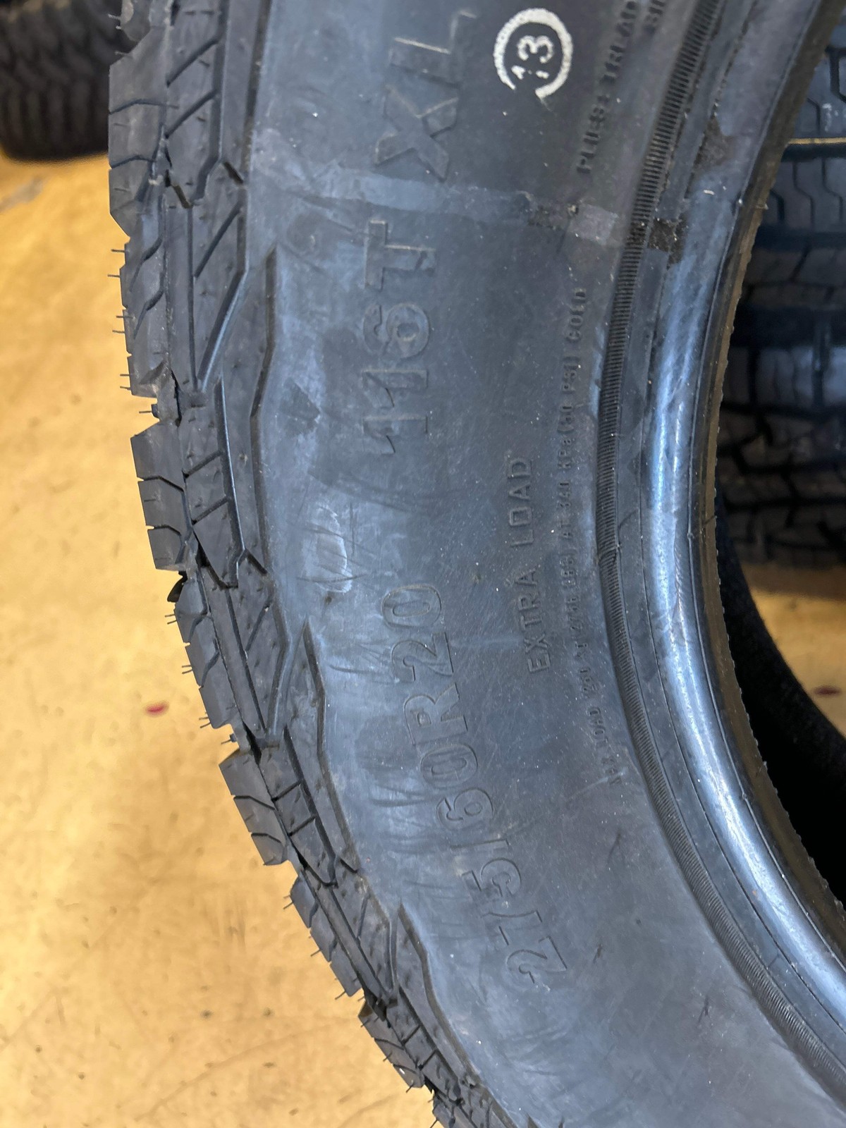 OTANI SA2100 BSW P 275 60 20 116T XL ALL TERRAIN TIRE S212K
