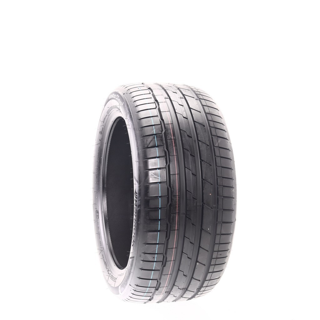 Set of (2) Driven Once 285/40R19 Hankook Ventus S1 evo3 MO 107Y – 9/32