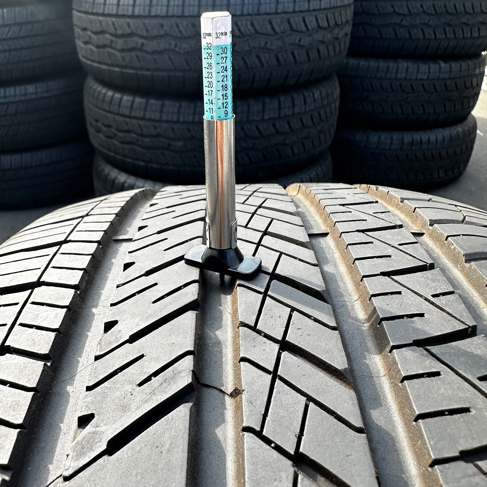 Goodyear Eagle H/T Single 265/35/R20 112H Tire 2653520 265 35 20