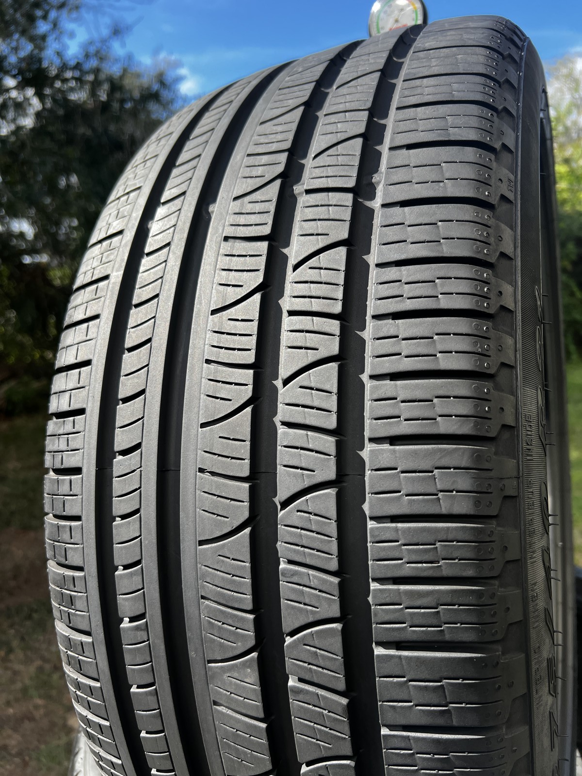 1 Tire Pirelli Scorpion Verde VOL 275/40R21 107V DOT.0124 8.75/32