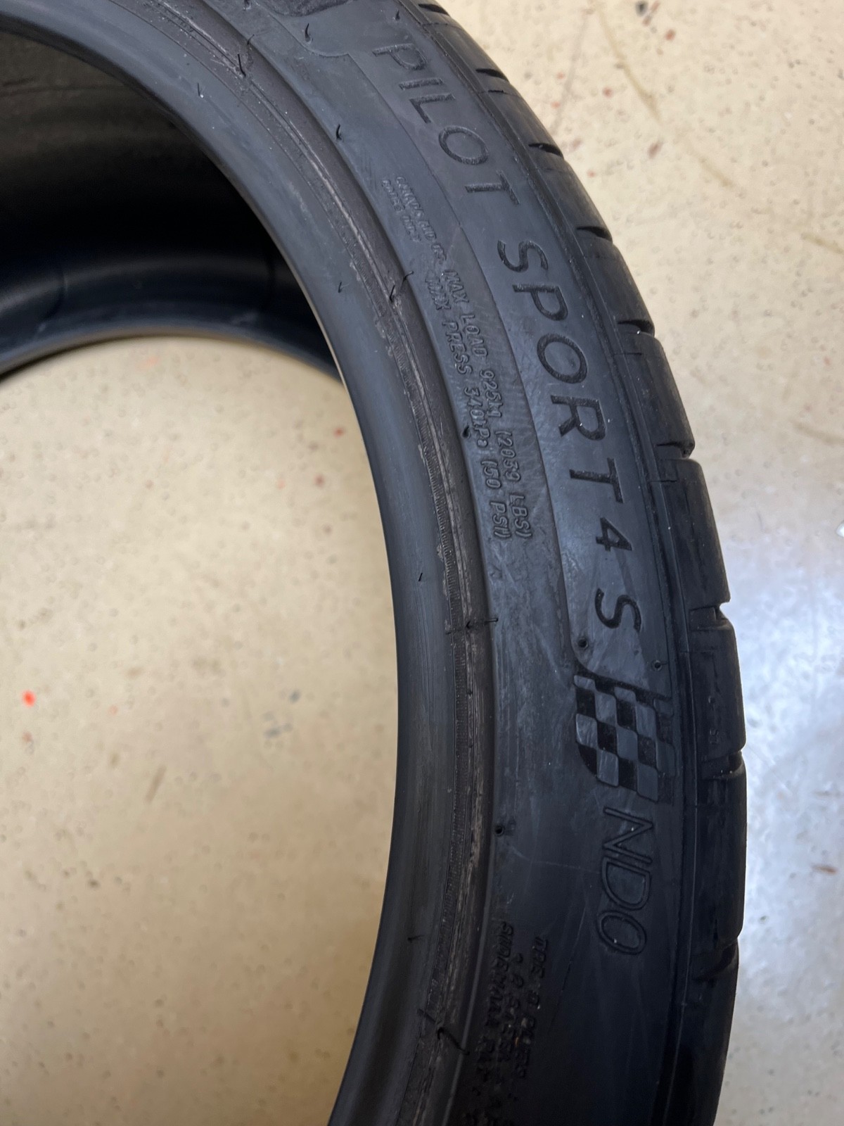 2 – NICE 315/30ZR21 XL (105Y) Michelin Pilot Sport 4 S (ND0) Porsche – 2030