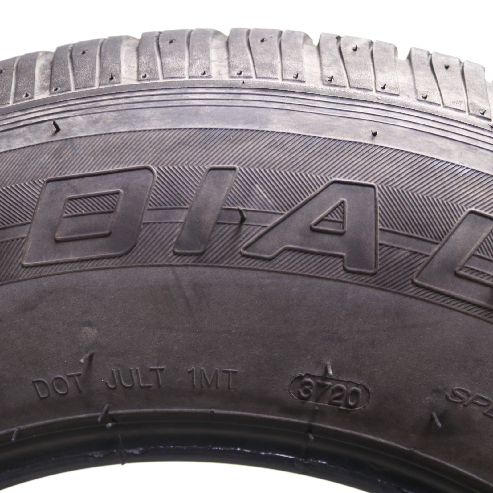 Used ST 225/75R15 Castle Rock Radial ST226 – 113/108L – 7.5/32 No Repairs