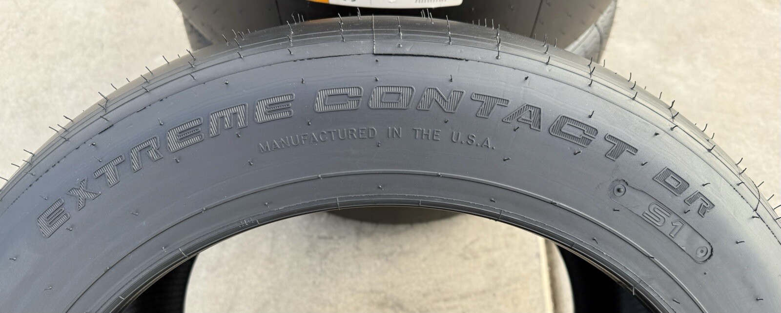 Set of TWO NEW 305/680R18 Continental ExtremeContact DR S1 Road Racing Slicks