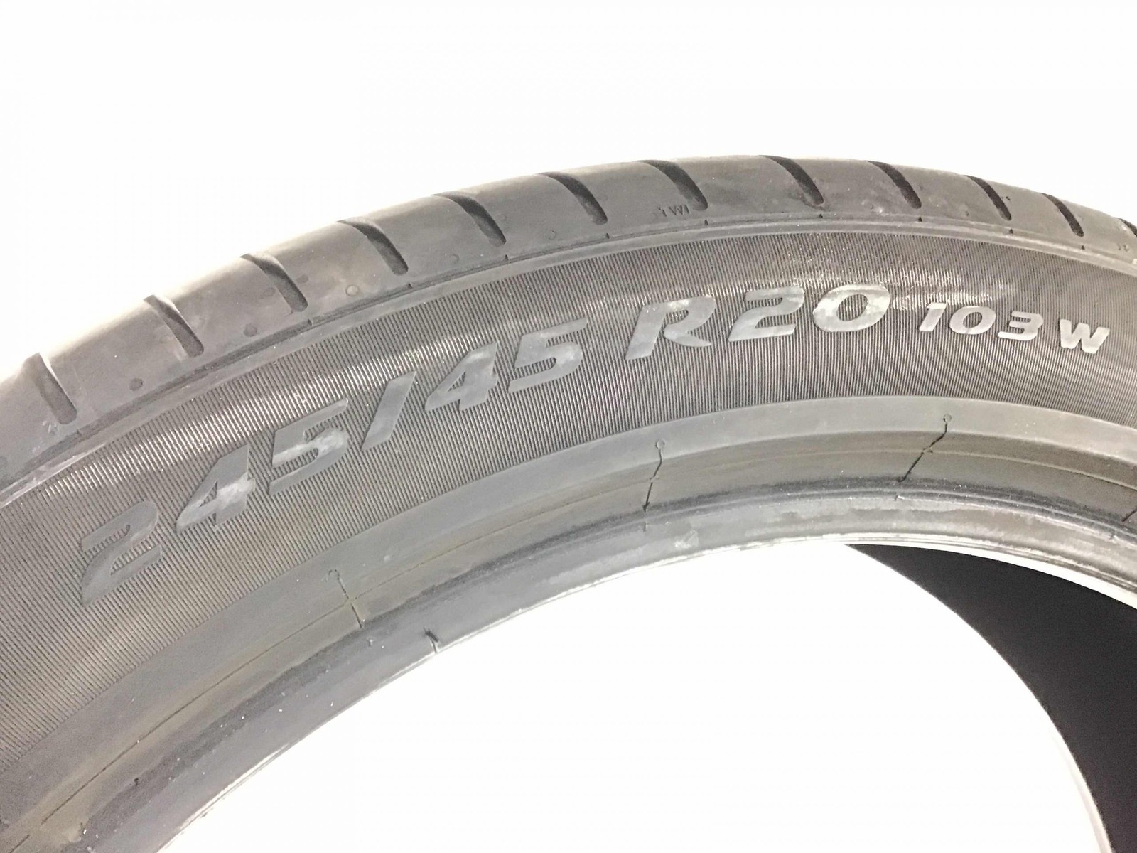 P245/45R20 Pirelli P Zero PZ4 Run Flat 103 W Used 6/32nds