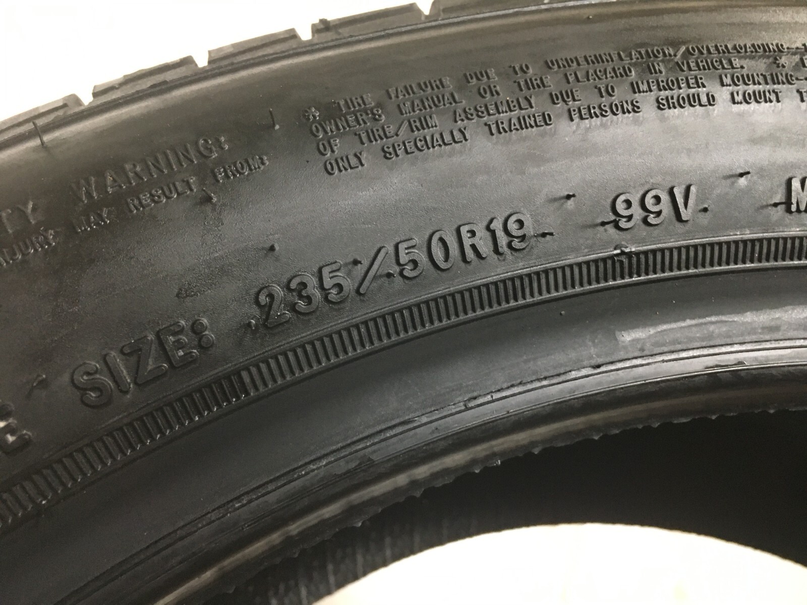 [1] Goodyear Assurance MaxLife P235/50R19 235 50 19 Tire – Driven Once