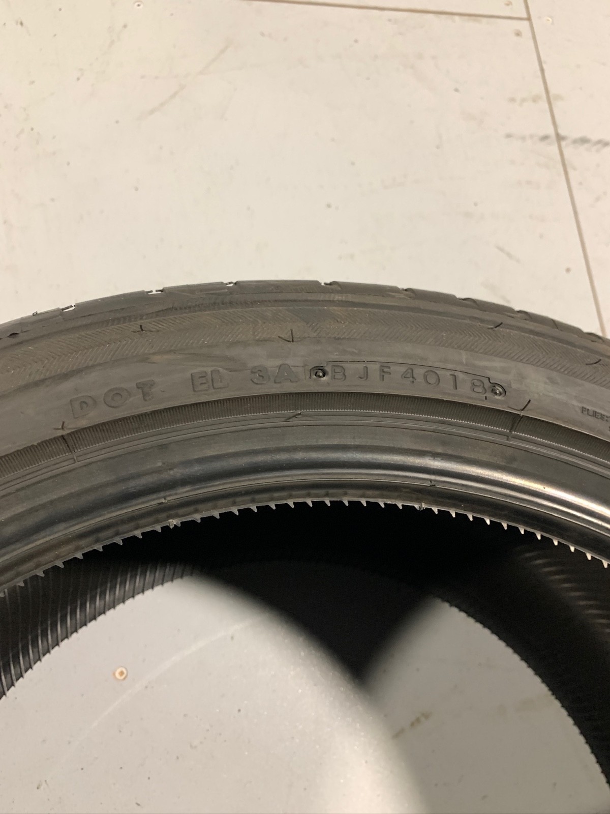 1 New 255 40 18 Bridgestone Potenza S-04 Pole Position Summer Tire