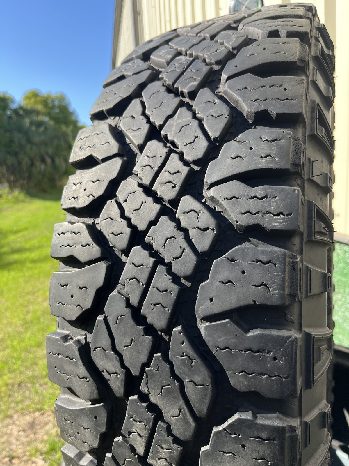 1 Tire Goodyear Wrangler Duratrac LT 245/75R17 121/118Q DOT.4822 12/32 No Patch