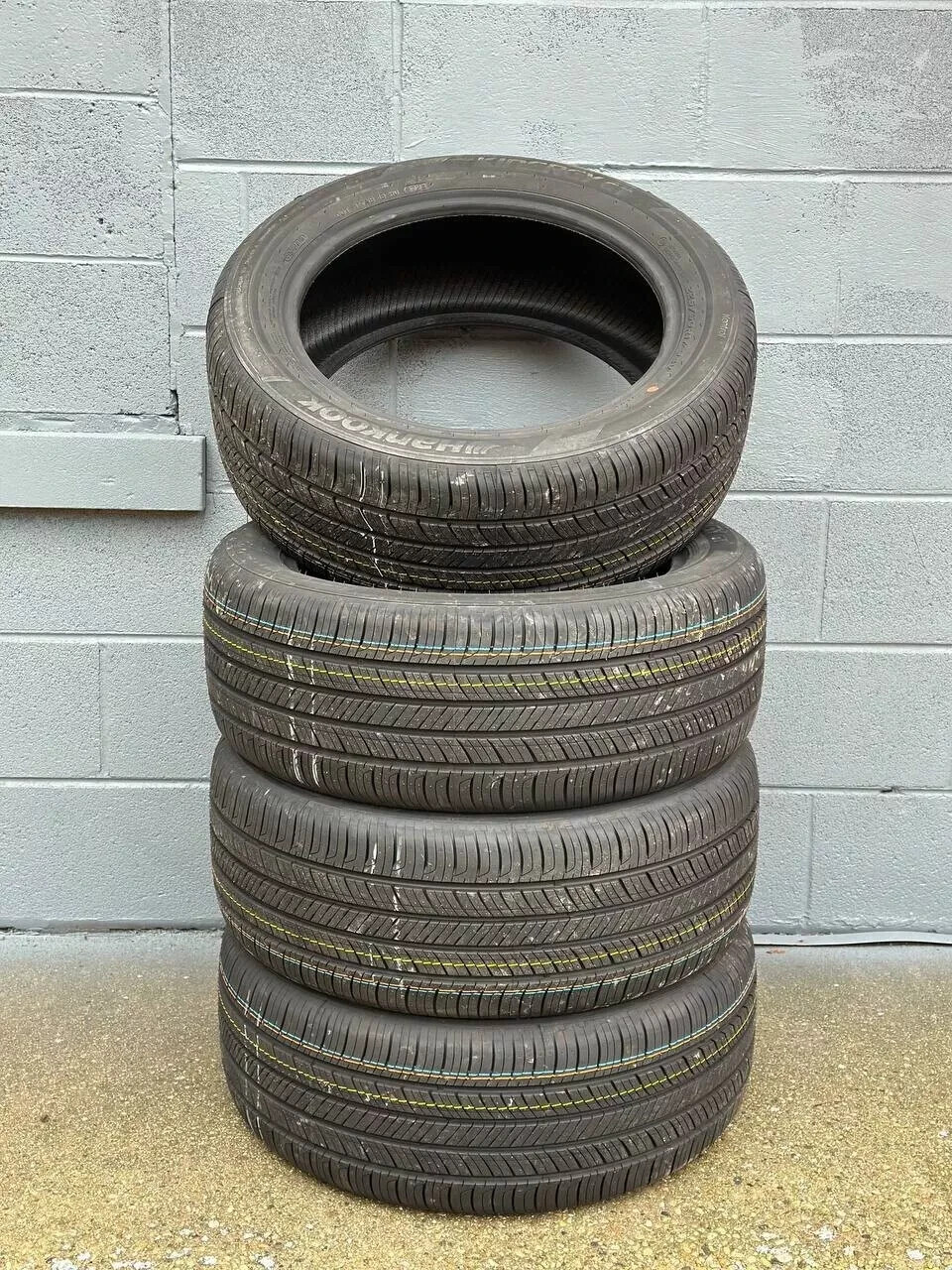 Set of 4 Take Off 225/50R17 Hankook Kinergy GT – 94V – 9.5/32