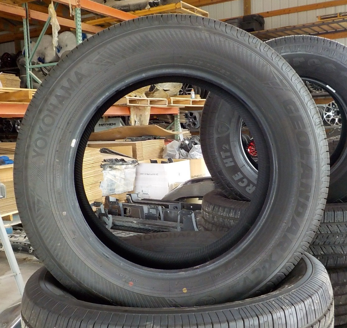 Set of 4 New Take Off Yokohama Geolandar 265/60R20 112H Tires DOT 0326 14/32″