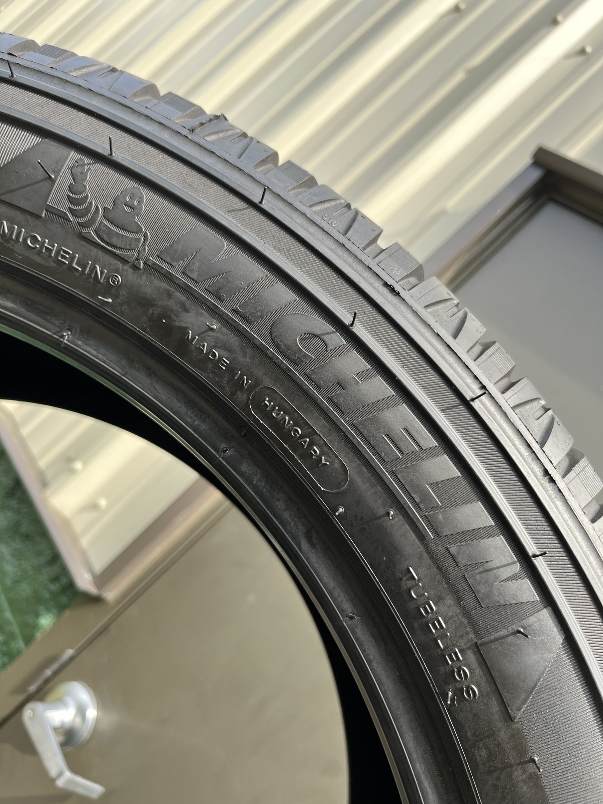 1 Tire Michelin Latitude Cross MO1 285/45R21 113W DOT.0124 8/32